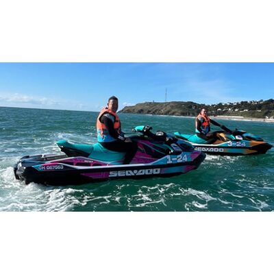 Cap Adrénaline Jet-ski à Saint-Germain-sur-Ay - Publicité Cap Adrénaline Jet-ski à Saint-Germain-sur-Ay - Publicité