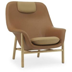 Fauteuil avec appui-tête en chêne ultra Drape - Normann Copenhagen - Publicité Fauteuil avec appui-tête en chêne ultra Drape - Normann Copenhagen - Publicité
