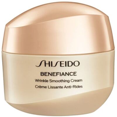 Crème anti-rides Benefiance de Shiseido - Hydratant jour et nuit - Publicité Crème anti-rides Benefiance de Shiseido - Hydratant jour et nuit - Publicité
