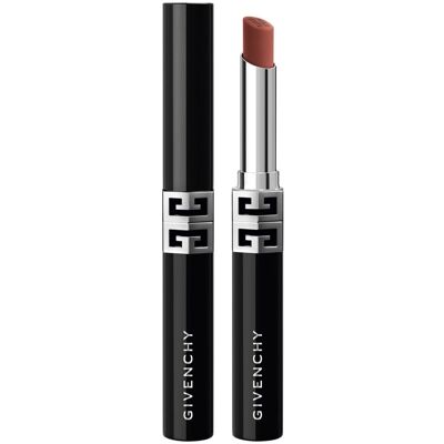 Givenchy - Le Rouge Velvet Matte Rouge À Lèvres Mat Longue Tenue Effet Repulpant N07 - Enfant Terrible - Publicité Givenchy - Le Rouge Velvet Matte Rouge À Lèvres Mat Longue Tenue Effet Repulpant N07 - Enfant Terrible - Publicité