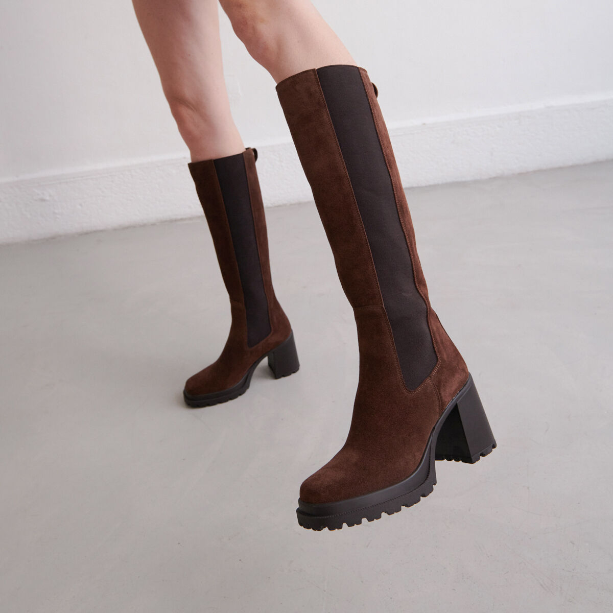 Bottes hautes à semelles crantées en croute cognac Jonak 36,37,38,39,40,41 femme