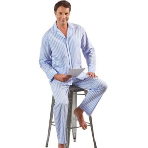 L'Homme Moderne Pyjama Pierre Clarence - Publicité L'Homme Moderne Pyjama Pierre Clarence - Publicité