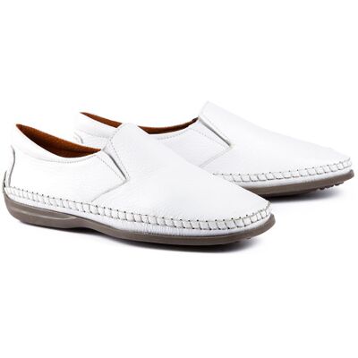 L'Homme Moderne Mocassins Ultra-Souples Summer - Publicité L'Homme Moderne Mocassins Ultra-Souples Summer - Publicité