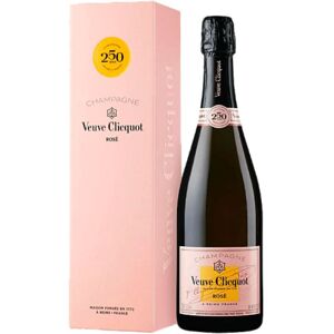 Champagne Rosé Veuve Clicquot - Édition Anniversaire Eco Box 75cl - Publicité Champagne Rosé Veuve Clicquot - Édition Anniversaire Eco Box 75cl - Publicité