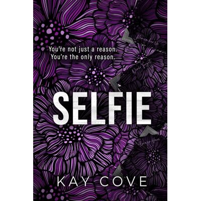 Kay Cove Selfie (Lessons In Love) - Publicité Kay Cove Selfie (Lessons In Love) - Publicité