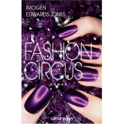 Imogen Edward-Jones Fashion Circus - Publicité Imogen Edward-Jones Fashion Circus - Publicité
