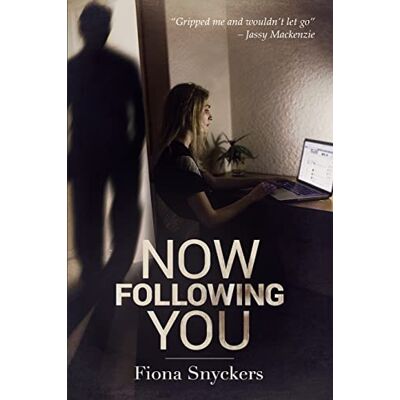 Fiona Snyckers Now Following You - Publicité Fiona Snyckers Now Following You - Publicité
