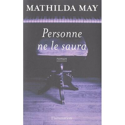 Mathilda May Personne Ne Le Saura - Publicité Mathilda May Personne Ne Le Saura - Publicité