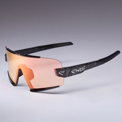Ekoï Lunettes EKOI Racing OTTIMO S Noire Photochromique Cat1-3 noir male - Publicité Ekoï Lunettes EKOI Racing OTTIMO S Noire Photochromique Cat1-3 noir male - Publicité