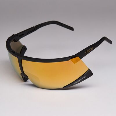 Ekoï Lunettes EKOI Racing S-AERO LTD DAVID MINARD Black Revo Gold Cat3 noir Unique male - Publicité Ekoï Lunettes EKOI Racing S-AERO LTD DAVID MINARD Black Revo Gold Cat3 noir Unique male - Publicité