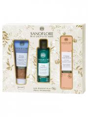 Sanoflore Rosa Fresca Coffret Noël Mes Essentiels Peau Hydratée Certifiés Bio : Lotion Aqua Magnifica 100 ml + Crème Légère 40 ml + Gommage Aciana Botanica 75 ml Offert - Coffret 3 produits