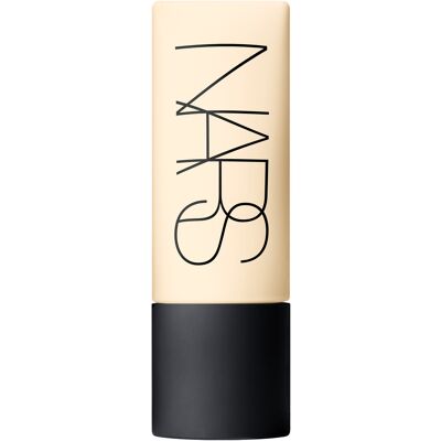NARS Siberia Fond de Teint Mat - Couvrance Totale pour Tous Types de Peau - Publicité NARS Siberia Fond de Teint Mat - Couvrance Totale pour Tous Types de Peau - Publicité