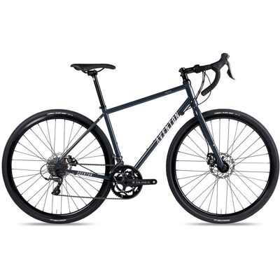 Vélo Gravel Aventon Kijote Charcoal Skid - Publicité Vélo Gravel Aventon Kijote Charcoal Skid - Publicité
