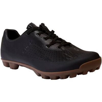 Chaussures Quoc Gran Tourer Noir - Publicité Chaussures Quoc Gran Tourer Noir - Publicité