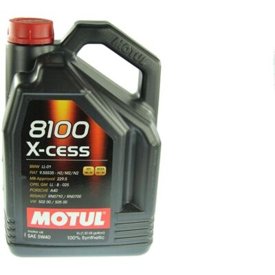 Motul 8100 X-cess 5W-40 - 5 l - Publicité Motul 8100 X-cess 5W-40 - 5 l - Publicité