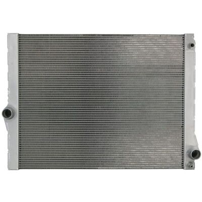 Radiateur NRF 600 496 32 en aluminium - Système de refroidissement - Publicité Radiateur NRF 600 496 32 en aluminium - Système de refroidissement - Publicité