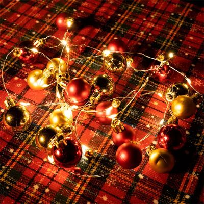 Aigostar Guirlande Lumineuse Large & Small Balls Golden & Red Warm White Ip44 Indoor & Outdoor 3xaa Battery 2m Silver / Gold / Red One Size - Publicité Aigostar Guirlande Lumineuse Large & Small Balls Golden & Red Warm White Ip44 Indoor & Outdoor 3xaa Battery 2m Silver / Gold / Red One Size - Publicité