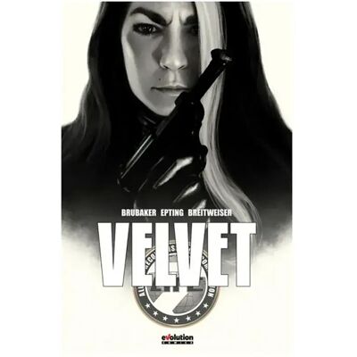 Panini Bande Dessinée Velvet Omnibus Omnibus Español Multicolor One Size unisex - Publicité Panini Bande Dessinée Velvet Omnibus Omnibus Español Multicolor One Size unisex - Publicité