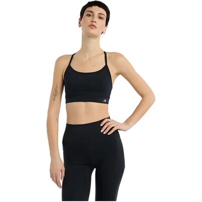 New Balance Soutien-gorge De Sport Essential Yoga Black 001 XL - Publicité New Balance Soutien-gorge De Sport Essential Yoga Black 001 XL - Publicité