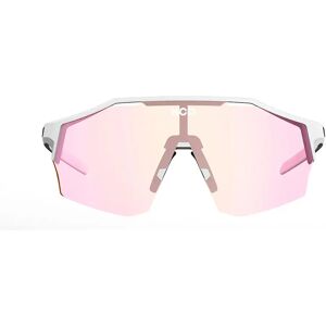 Koo Lunettes De Soleil Photochromiques Alibi - Publicité Koo Lunettes De Soleil Photochromiques Alibi - Publicité