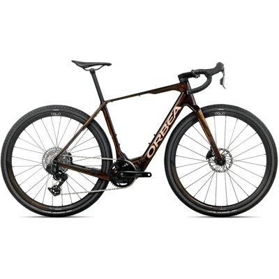 Orbea Vélo électrique De Gravel Denna M31e Rival Xplr Axs 13s 2026 Caramel CView Gloss / Metallic Gold Gloss M - Publicité Orbea Vélo électrique De Gravel Denna M31e Rival Xplr Axs 13s 2026 Caramel CView Gloss / Metallic Gold Gloss M - Publicité
