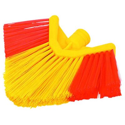 OUTIFRANCE Brosse triangulaire pour toiles d'araignée - Publicité OUTIFRANCE Brosse triangulaire pour toiles d'araignée - Publicité