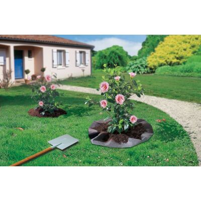 Nortene Feutre de plantation 1,50 x 1,50 m - pour arbustes terre de bruyère "Terraplant" - Publicité Nortene Feutre de plantation 1,50 x 1,50 m - pour arbustes terre de bruyère "Terraplant" - Publicité