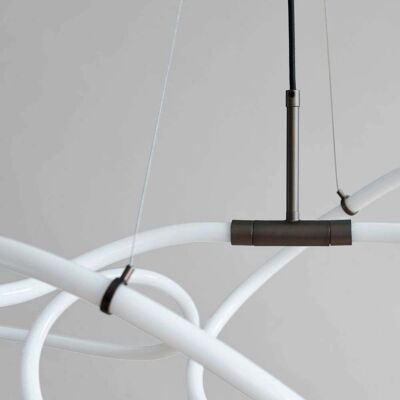 101 Copenhagen Ghost - Lustre - Blanc - Design minimaliste inspiré par l'art - Publicité 101 Copenhagen Ghost - Lustre - Blanc - Design minimaliste inspiré par l'art - Publicité