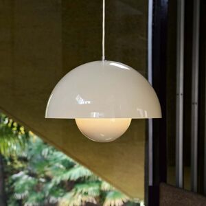 Suspension Flowerpot VP7, Ø 37 cm, crème &Tradition; - Salon / séjour - Design - Métal - Avec abat-jour - Publicité Suspension Flowerpot VP7, Ø 37 cm, crème &Tradition; - Salon / séjour - Design - Métal - Avec abat-jour - Publicité
