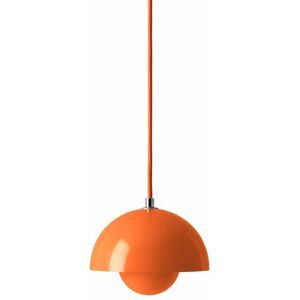 Suspension Flowerpot VP10, Ø 16 cm, orange &Tradition; - Salon / séjour - Design - Métal - Avec abat-jour - Publicité Suspension Flowerpot VP10, Ø 16 cm, orange &Tradition; - Salon / séjour - Design - Métal - Avec abat-jour - Publicité