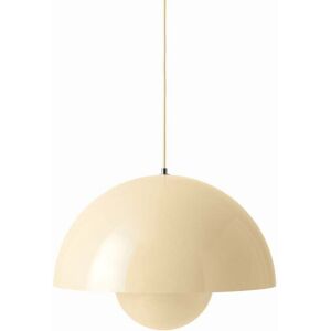 Suspension Flowerpot VP2, Ø 50 cm, crème &Tradition; - Salon / séjour - Design - Aluminium - Avec abat-jour - Publicité Suspension Flowerpot VP2, Ø 50 cm, crème &Tradition; - Salon / séjour - Design - Aluminium - Avec abat-jour - Publicité