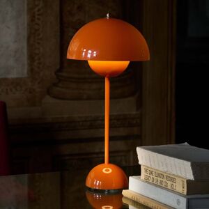 Lampe à poser Flowerpot VP3, orange, 50 cm &Tradition; - Salon / séjour - Design - Métal - À ampoule unique - Publicité Lampe à poser Flowerpot VP3, orange, 50 cm &Tradition; - Salon / séjour - Design - Métal - À ampoule unique - Publicité