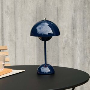 Lampe à poser LED Flowerpot VP9 bleu acier IP44, &TRADITION &Tradition; - Salon / séjour - Design - Plastique - Avec abat-jour - Publicité Lampe à poser LED Flowerpot VP9 bleu acier IP44, &TRADITION &Tradition; - Salon / séjour - Design - Plastique - Avec abat-jour - Publicité