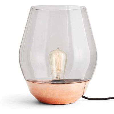 Lampe de table Bowl de New Works - Cuivre et Verre Fumé - Publicité Lampe de table Bowl de New Works - Cuivre et Verre Fumé - Publicité