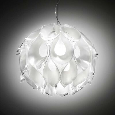Flora Suspension M Blanc - Slamp - Salon / séjour - Design - Plastique - À ampoule unique - Publicité Flora Suspension M Blanc - Slamp - Salon / séjour - Design - Plastique - À ampoule unique - Publicité