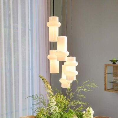 Suspension Pilule Up, blanc mat, Ø 15 cm - Hübsch - Salon / séjour - Scandinave - Verre - À ampoule unique - Publicité Suspension Pilule Up, blanc mat, Ø 15 cm - Hübsch - Salon / séjour - Scandinave - Verre - À ampoule unique - Publicité