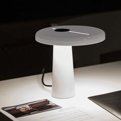 Hoop Lampe de Table Blanc - Martinelli Luce - Bureau / espaces de travail - Design - Plastique - Avec abat-jour - Publicité Hoop Lampe de Table Blanc - Martinelli Luce - Bureau / espaces de travail - Design - Plastique - Avec abat-jour - Publicité