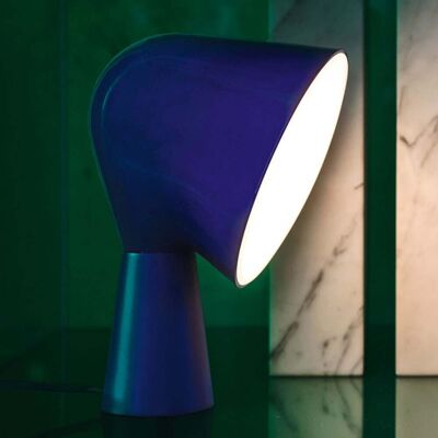 Foscarini - Lampe de table Binic - Bleu - Prête pour LED - Designer Ionna Vautrin - Publicité Foscarini - Lampe de table Binic - Bleu - Prête pour LED - Designer Ionna Vautrin - Publicité