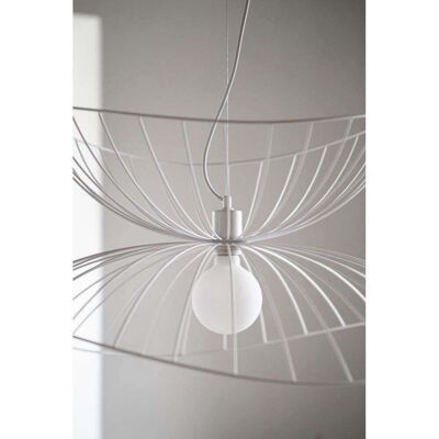 Lustre Ray 70 cm de Globen Lighting - Suspension Moderne - Publicité Lustre Ray 70 cm de Globen Lighting - Suspension Moderne - Publicité