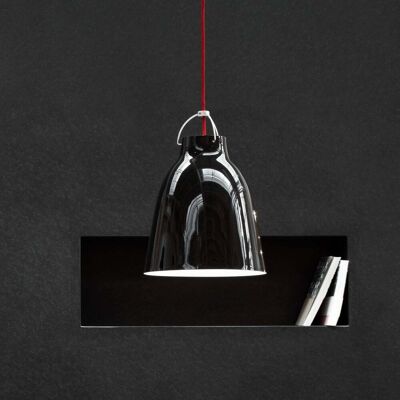 Fritz Hansen Caravaggio P2 - noir - câble rouge - Ø25.8cm - Suspension - Publicité Fritz Hansen Caravaggio P2 - noir - câble rouge - Ø25.8cm - Suspension - Publicité