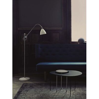 Lampadaire Gubi Bestlite BL3 - Chrome / Chrome - Classique Moderne - Publicité Lampadaire Gubi Bestlite BL3 - Chrome / Chrome - Classique Moderne - Publicité