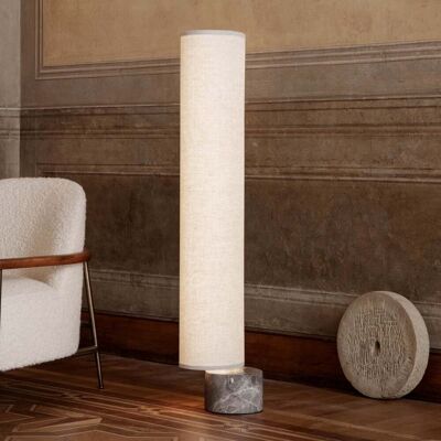 Lampadaire Gubi Unbound H80 - Marbre gris & Tissu - Publicité Lampadaire Gubi Unbound H80 - Marbre gris & Tissu - Publicité