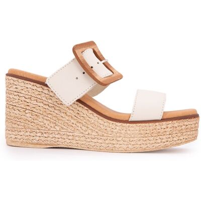 Sandales compensée beige madera boucle en bois Femme BIOSTOCK - Publicité Sandales compensée beige madera boucle en bois Femme BIOSTOCK - Publicité