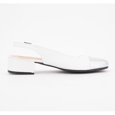 Ballerines loulou nappa argent cuir blanc Femme XAVIER DANAUD - Publicité Ballerines loulou nappa argent cuir blanc Femme XAVIER DANAUD - Publicité