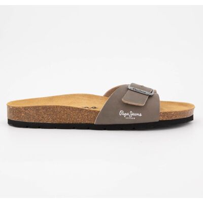 Mule avec fermeture à boucle semelle plate Homme PEPE JEANS - Publicité Mule avec fermeture à boucle semelle plate Homme PEPE JEANS - Publicité