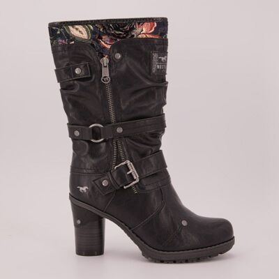 Bottes a talon multi black 15m016201700 t36/41 Femme MUSTANG - Publicité Bottes a talon multi black 15m016201700 t36/41 Femme MUSTANG - Publicité