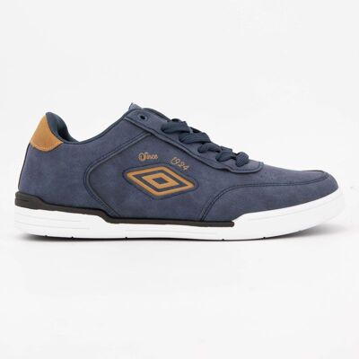 Baskets à lacets marado avec logo à relief Homme UMBRO - Publicité Baskets à lacets marado avec logo à relief Homme UMBRO - Publicité