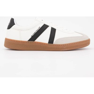 Baskets basses à lacets semelle gomme Homme TOM TAILOR - Publicité Baskets basses à lacets semelle gomme Homme TOM TAILOR - Publicité
