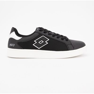Baskets de ville basses semelle blanche Homme LOTTO - Publicité Baskets de ville basses semelle blanche Homme LOTTO - Publicité