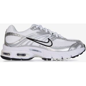 Nike Air Max Moto 2k blanc/argent 39 femme - Publicité Nike Air Max Moto 2k blanc/argent 39 femme - Publicité